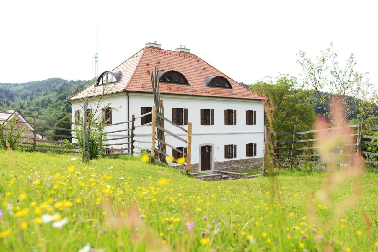 Hotel Fara Rejstejn Esterno foto